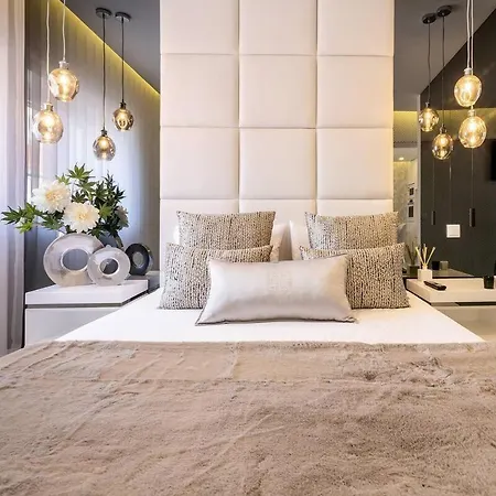 Whome Stylish & Modern Luxury In Center *